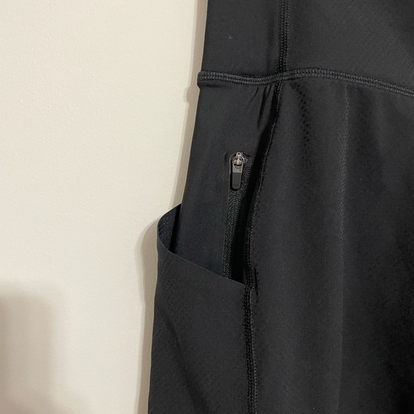 Athleta Action Skort in Dobby 14.5" in Black size 1X - Picture 3 of 8